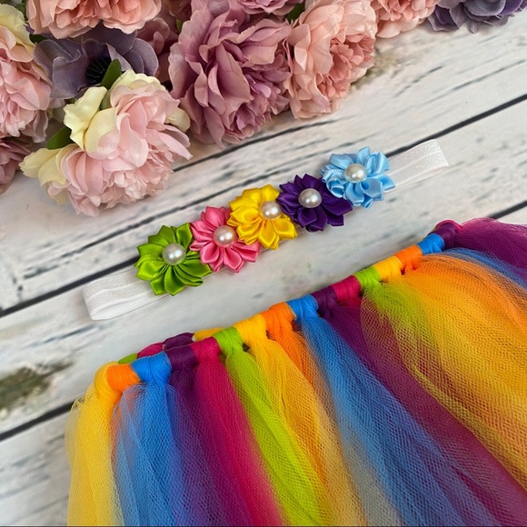 Newborn Baby Rainbow Tutu and Headband Photo Prop - Picture 4 of 8